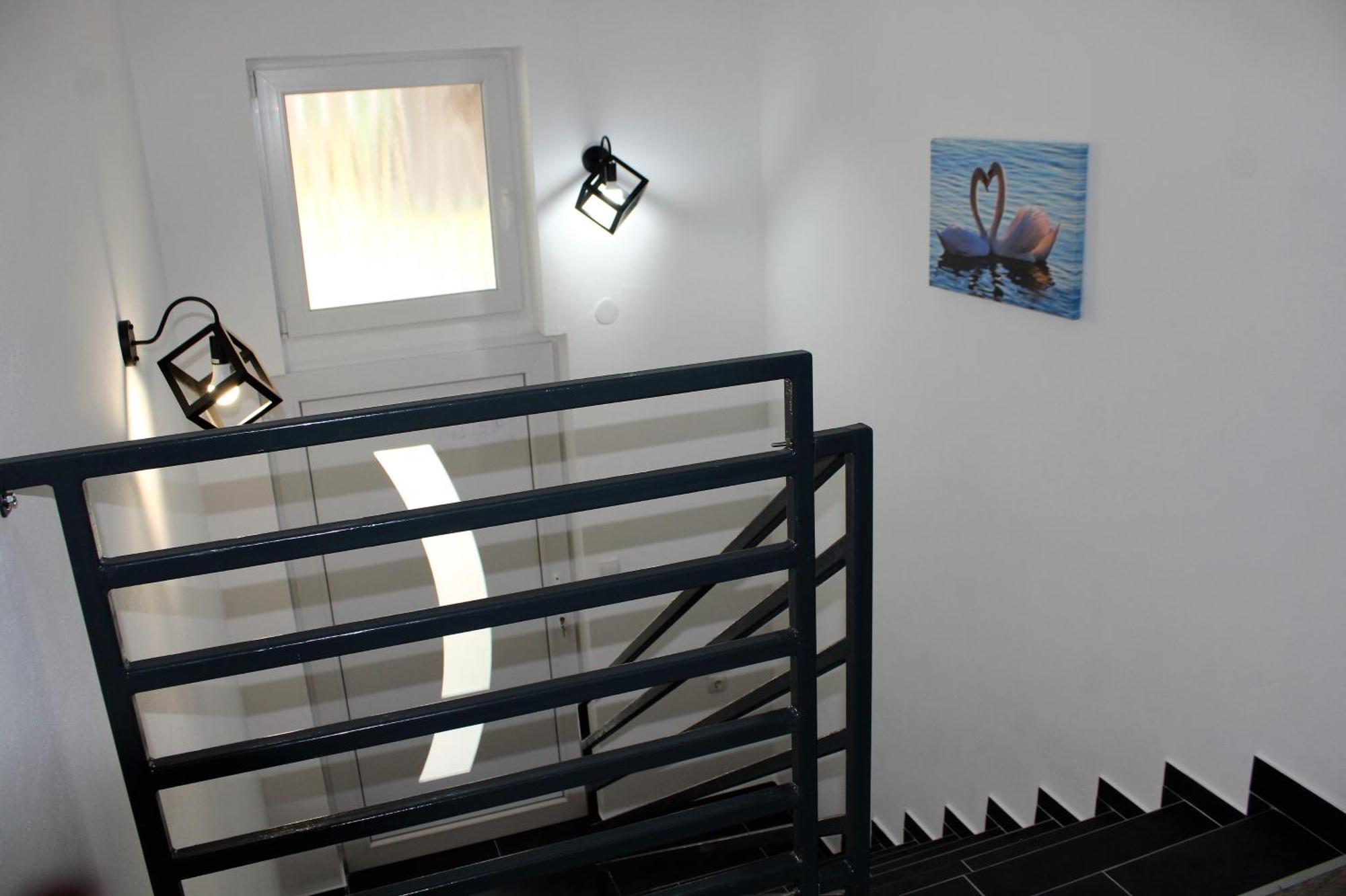 Apartman Swans Otocsán Kültér fotó