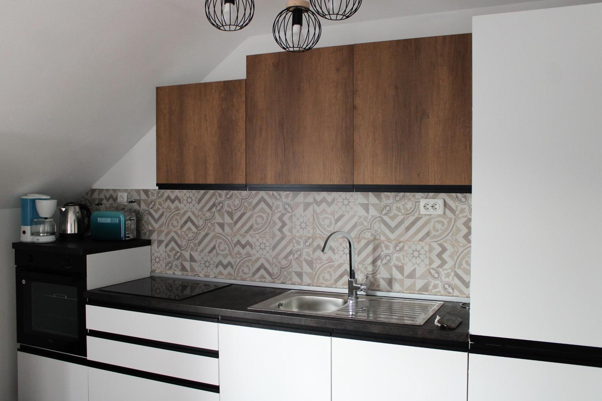 Apartman Swans Otocsán Kültér fotó